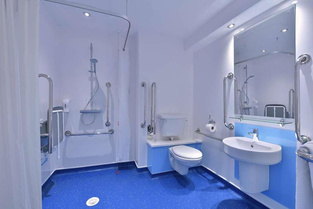 Travelodge Caerphilly Ruang foto