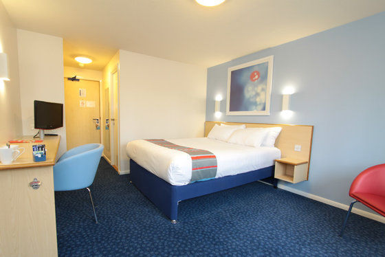 Travelodge Caerphilly Ruang foto
